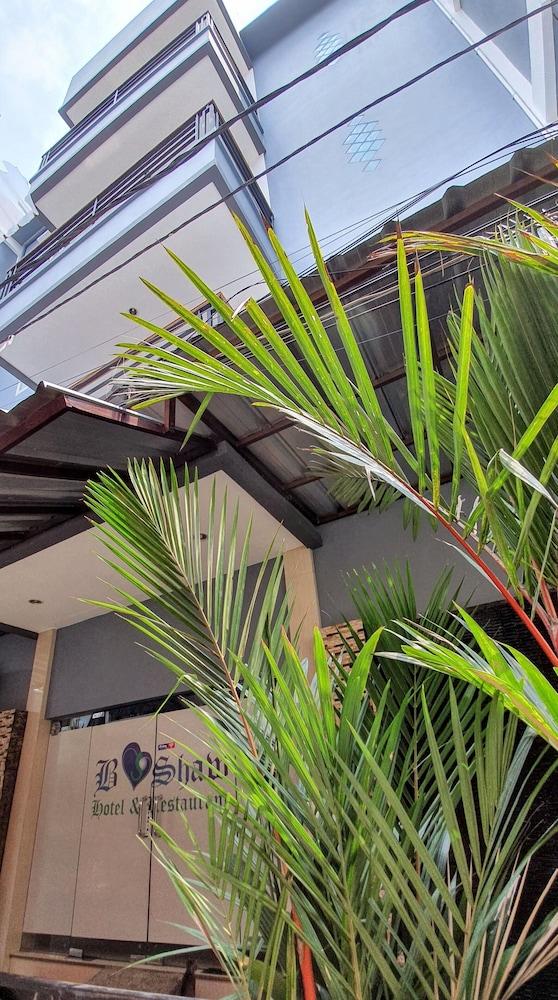 B Shaw Hotel Jacarta Exterior foto